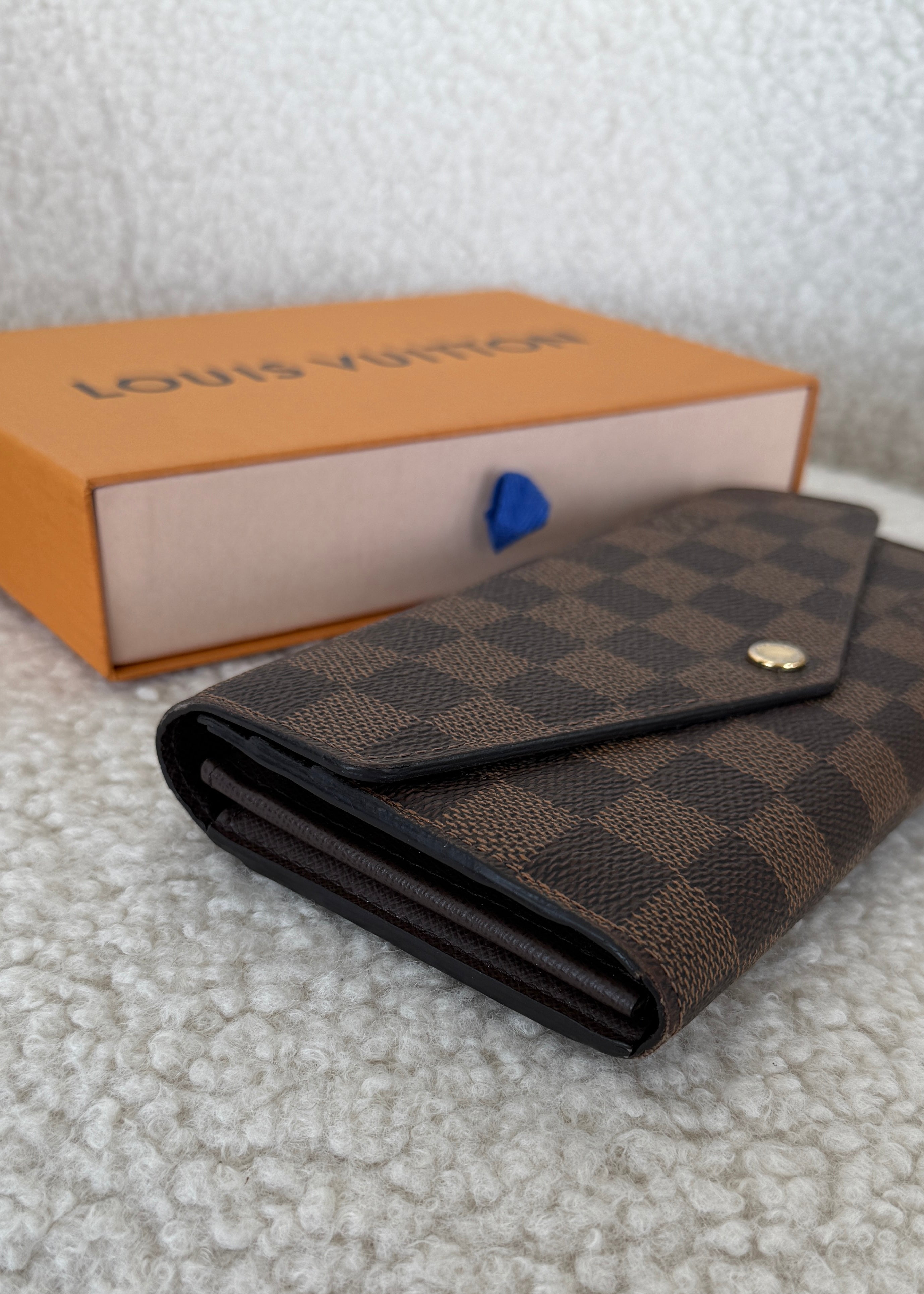 Louis Vuitton Sarah Wallet