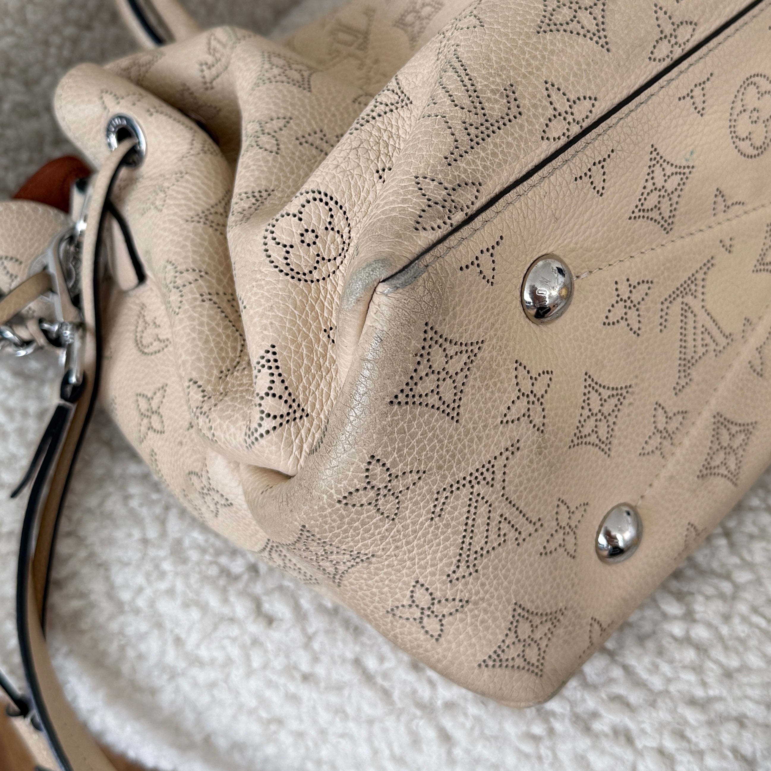 Louis Vuitton Bella Tote