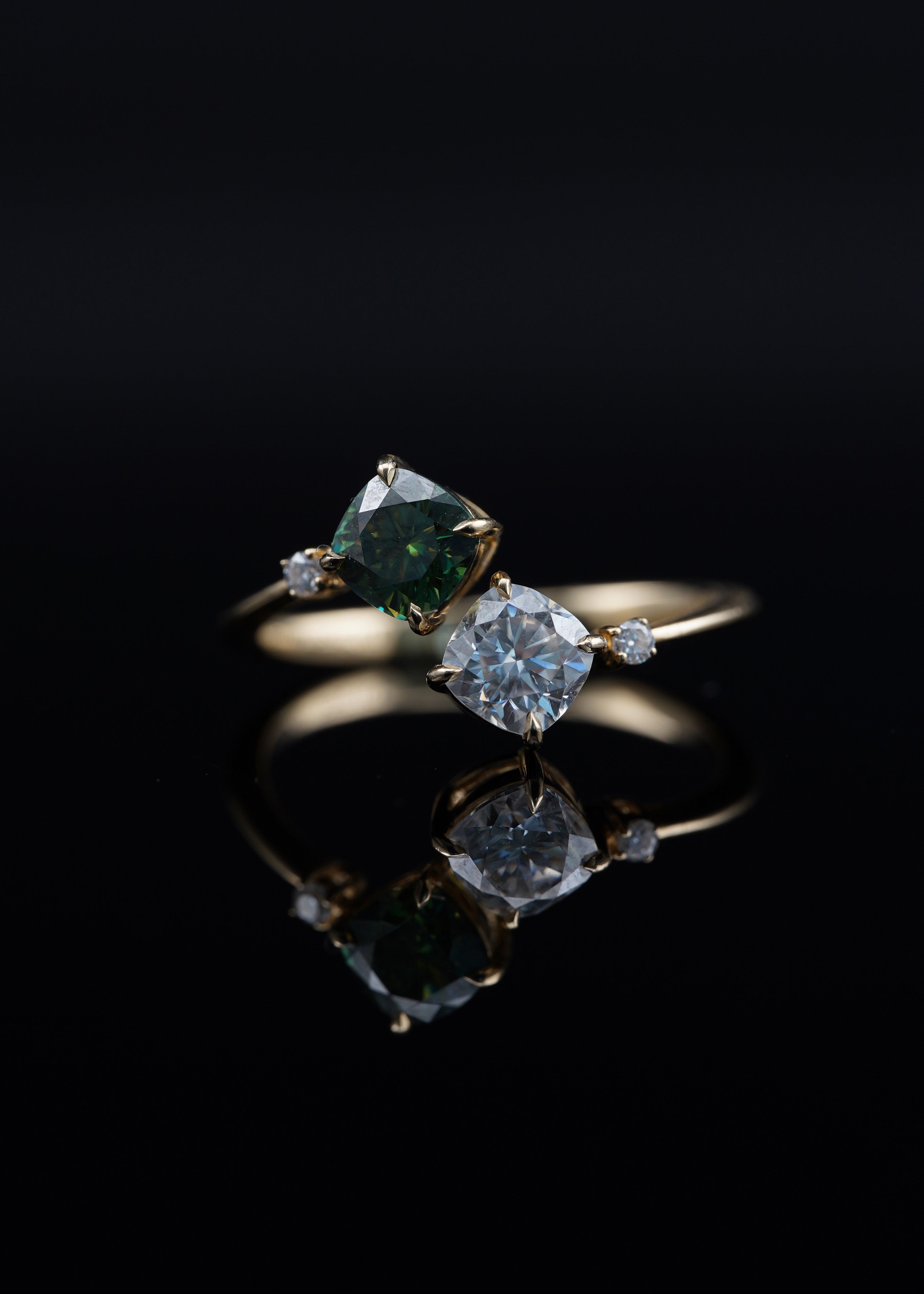 Double Ring 14K Gold / Moissanite