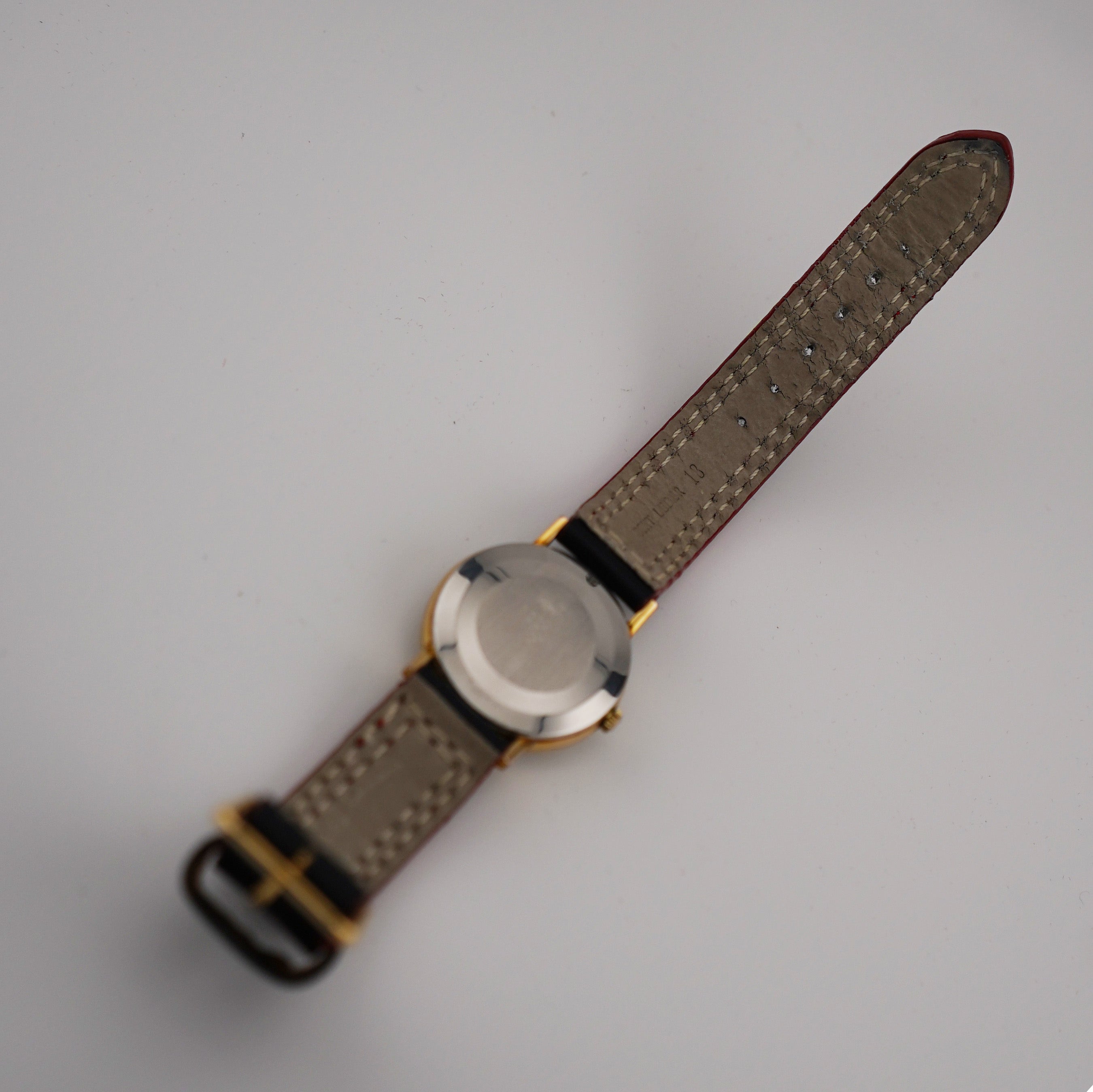 Omega Genève Uhr