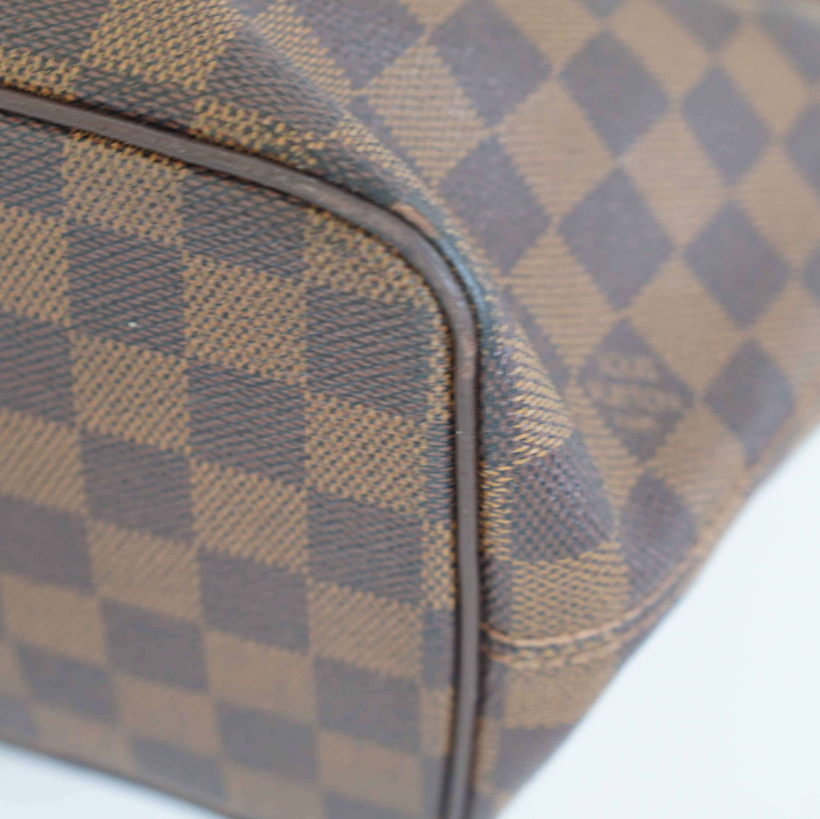 Louis Vuitton Saleya PM Shopper