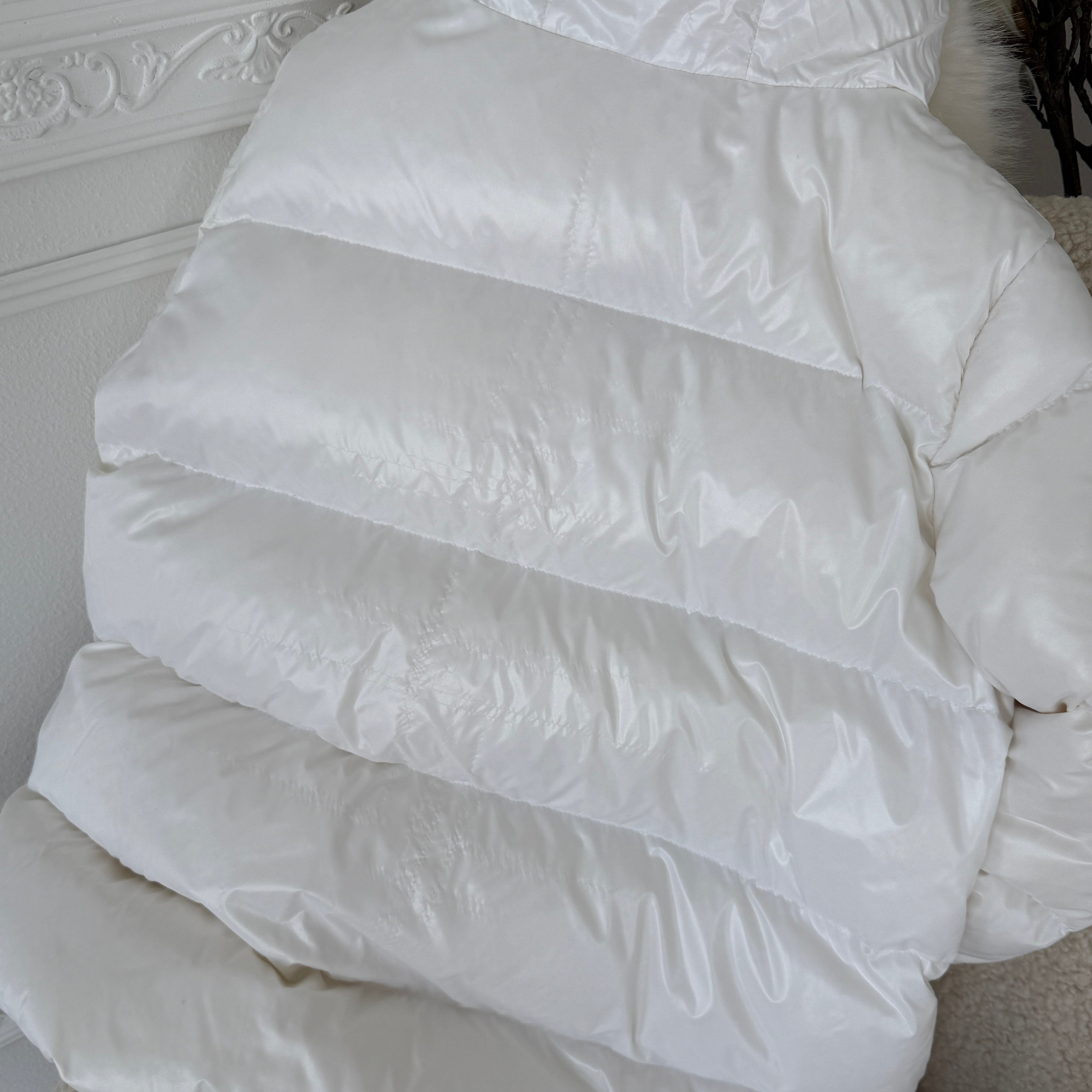Moncler kurze Daunenjacke