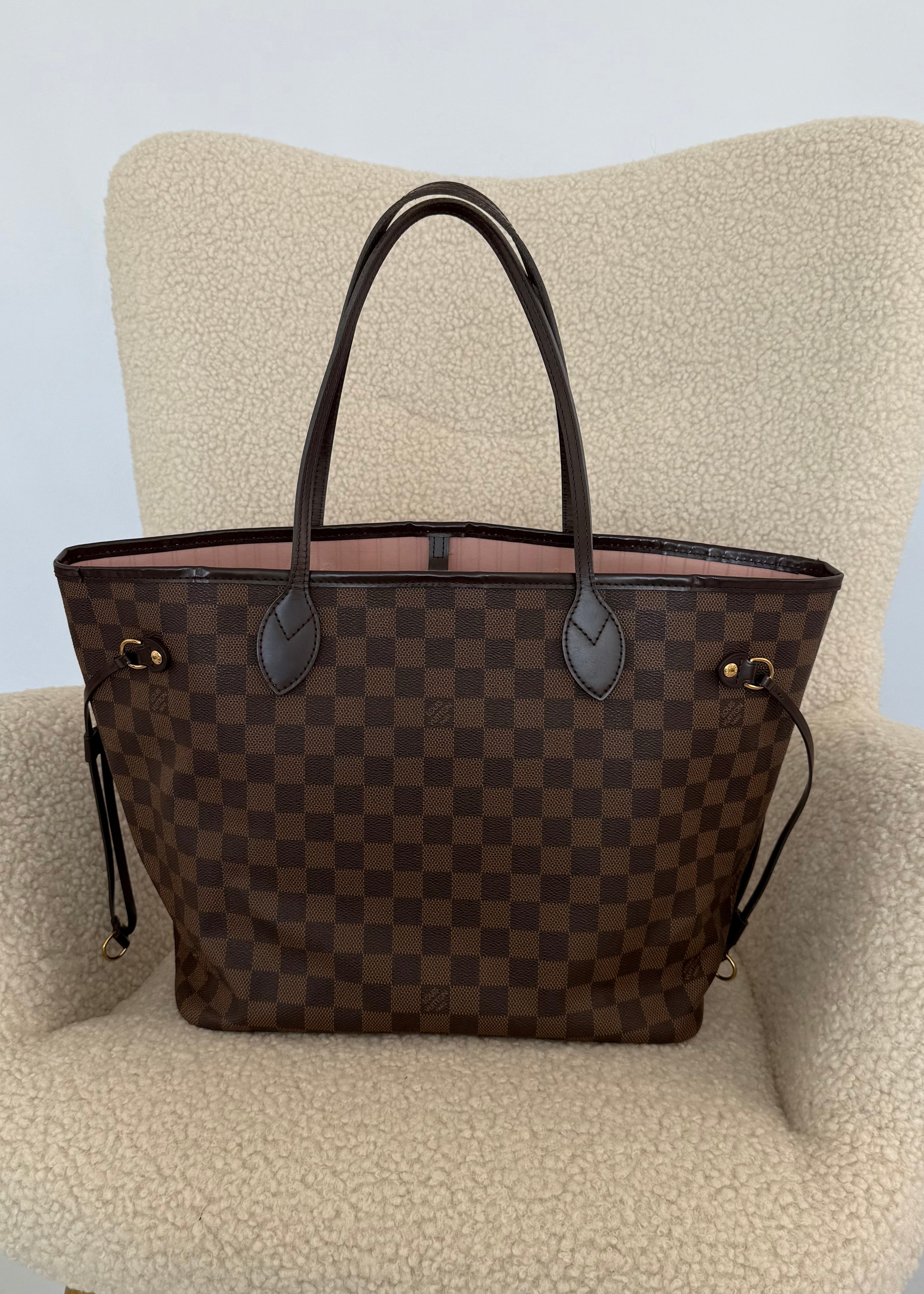 LOUIS VUITTON Neverfull MM