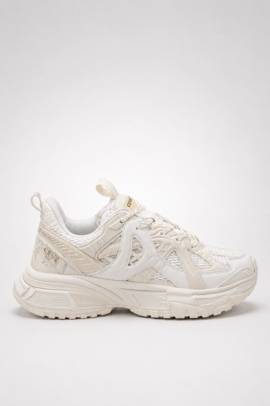 DROP 01 | CORE BEIGE SNEAKER