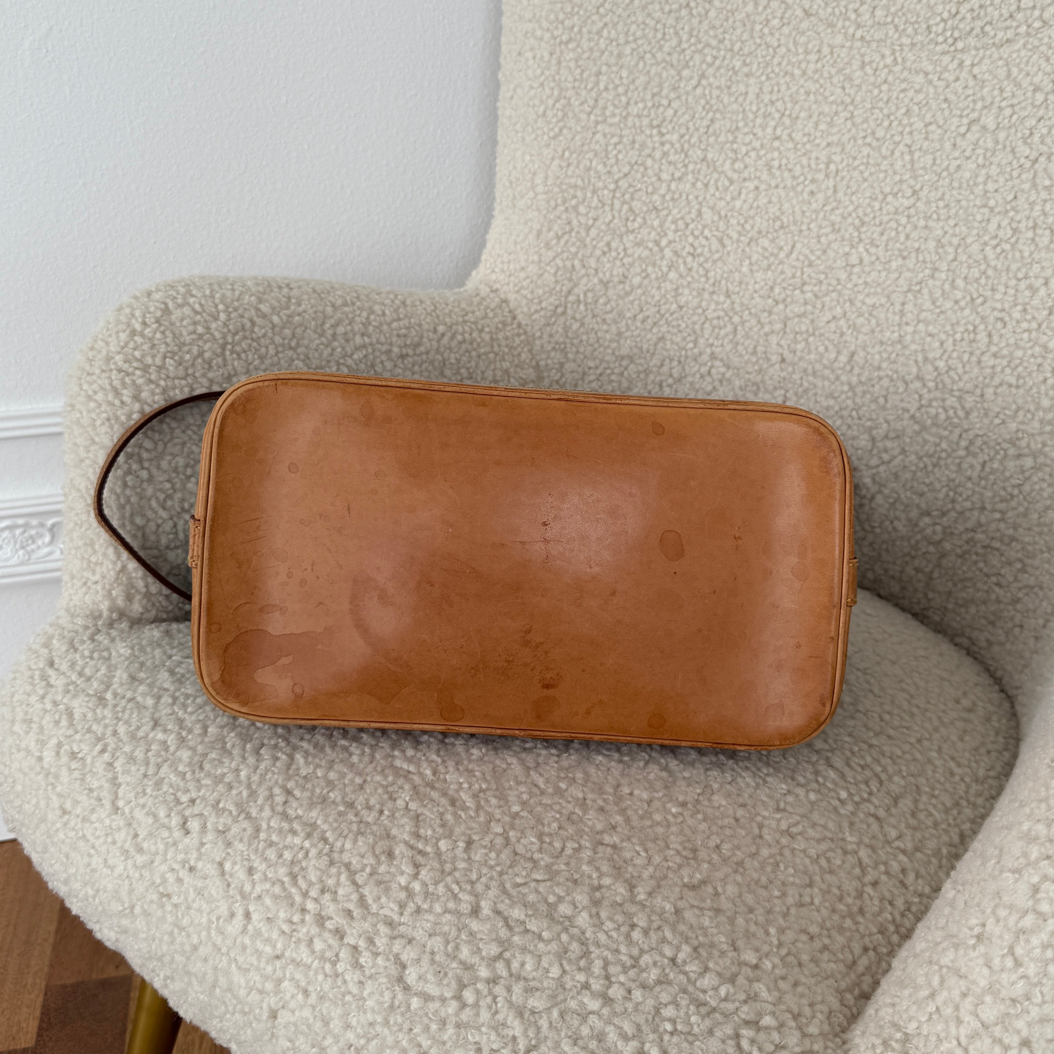 Louis Vuitton Alma PM