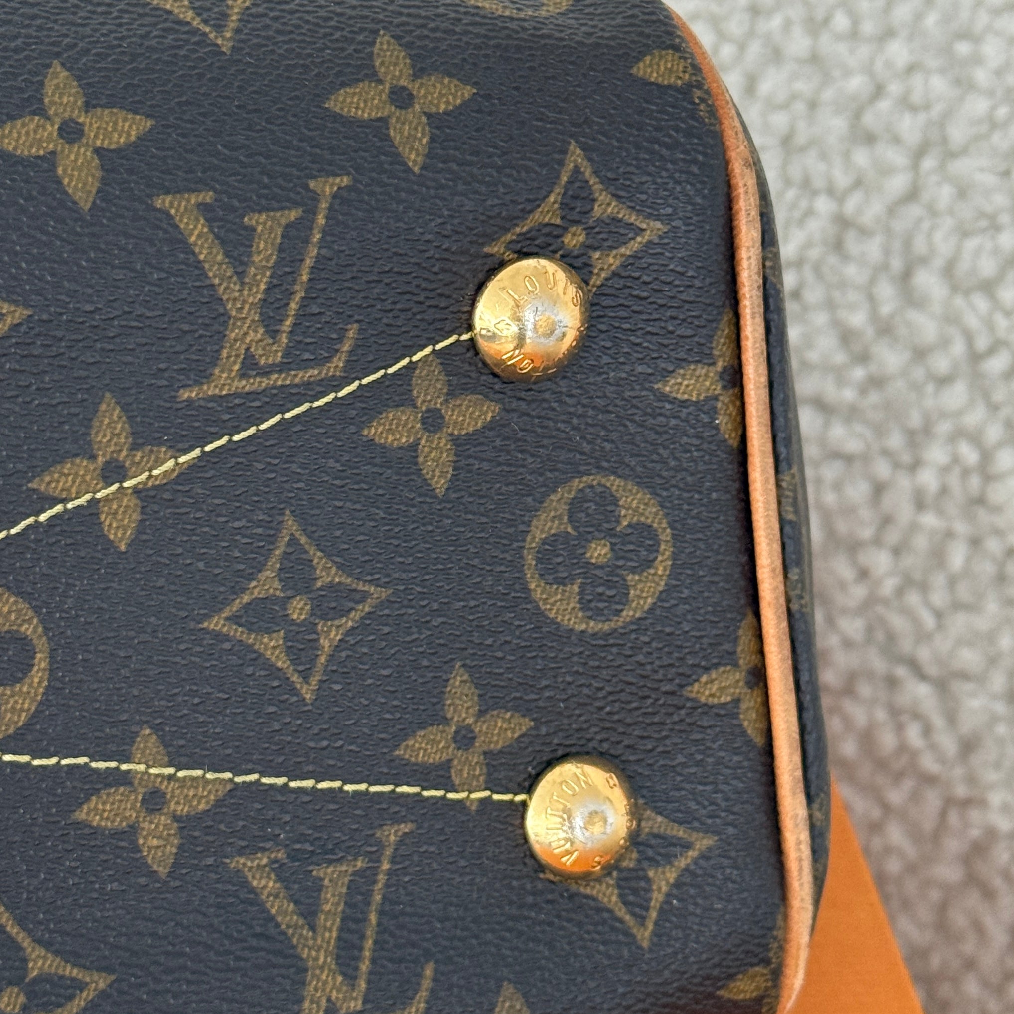Louis Vuitton Tivoli PM