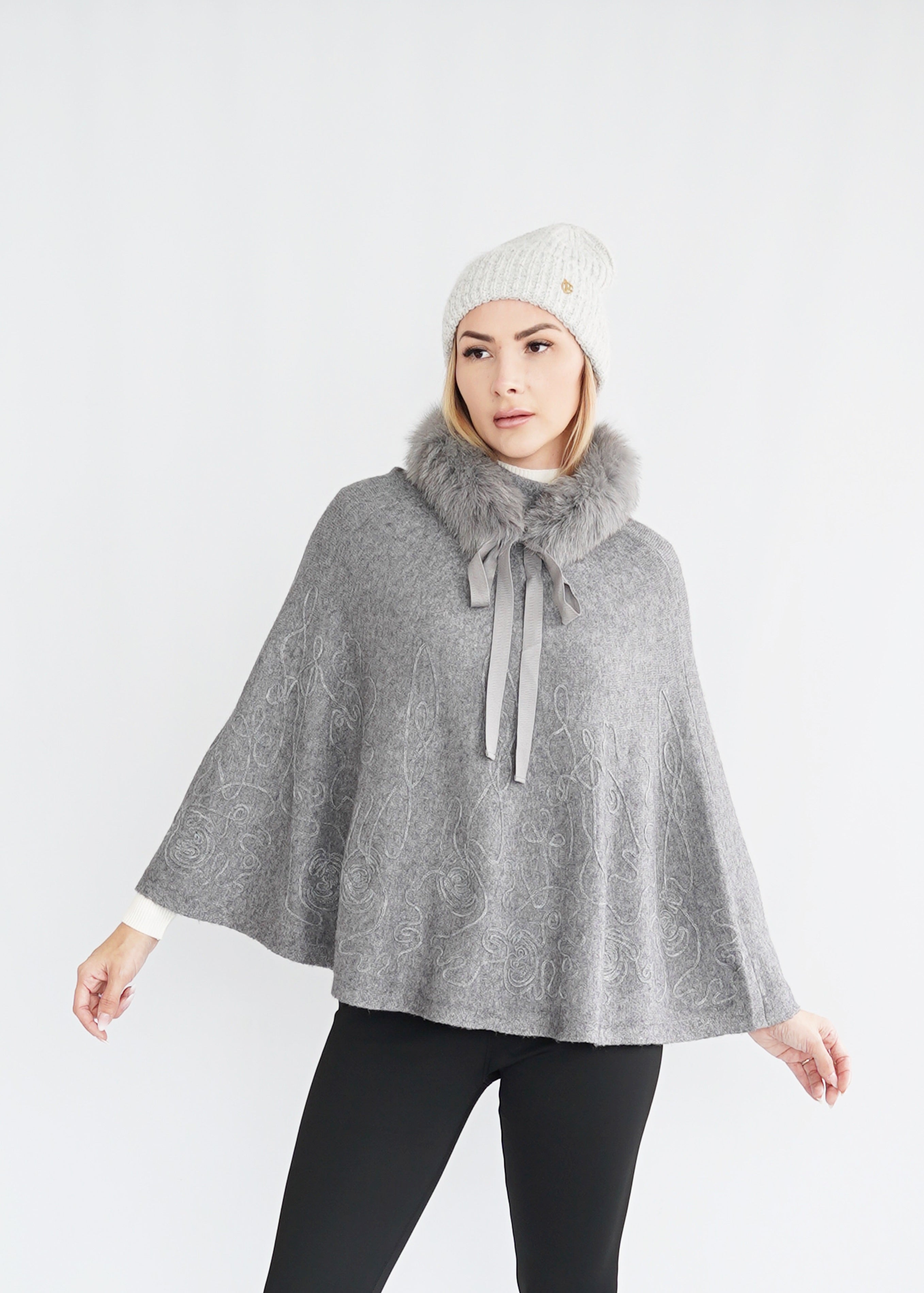 Poncho Kurz mit Kunsfell-kragen