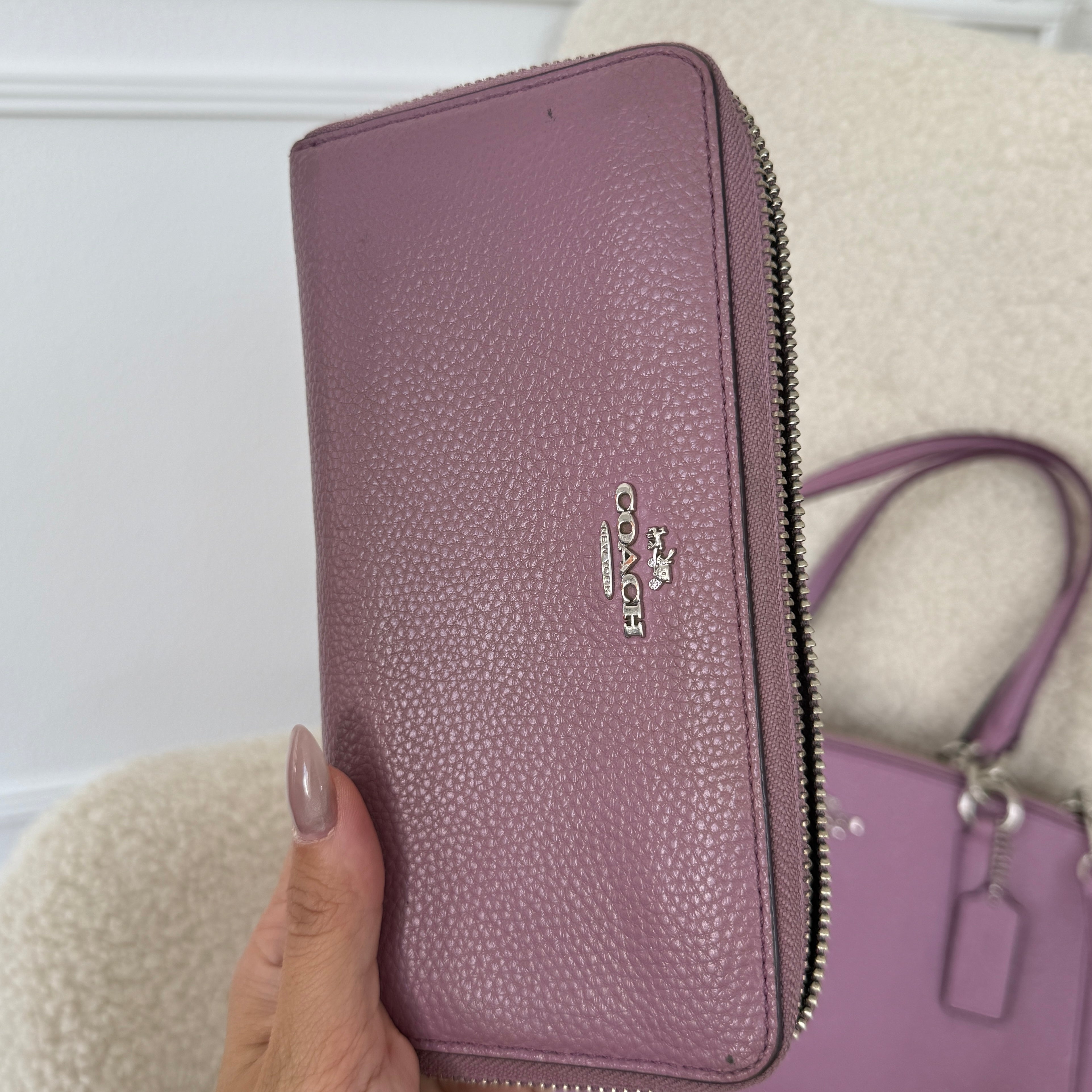 Coach Crossbody mit Portmonee