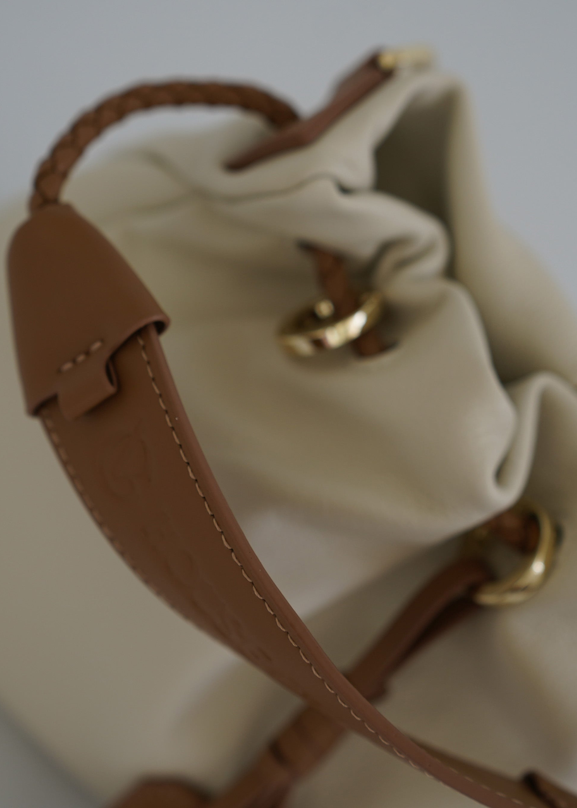 Mochy Collection G.EVE Bag White
