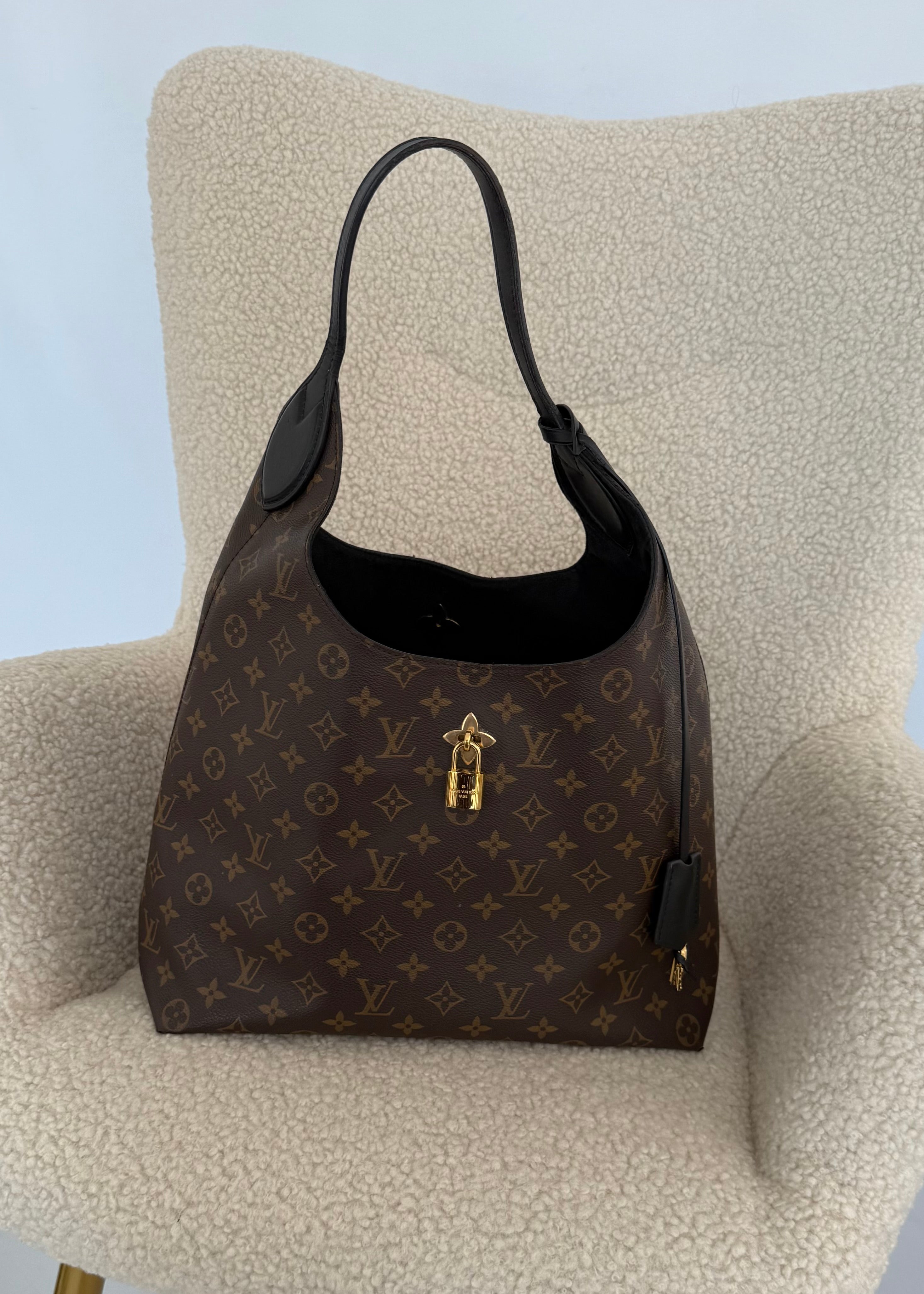 Louis Vuitton Hobo Flower