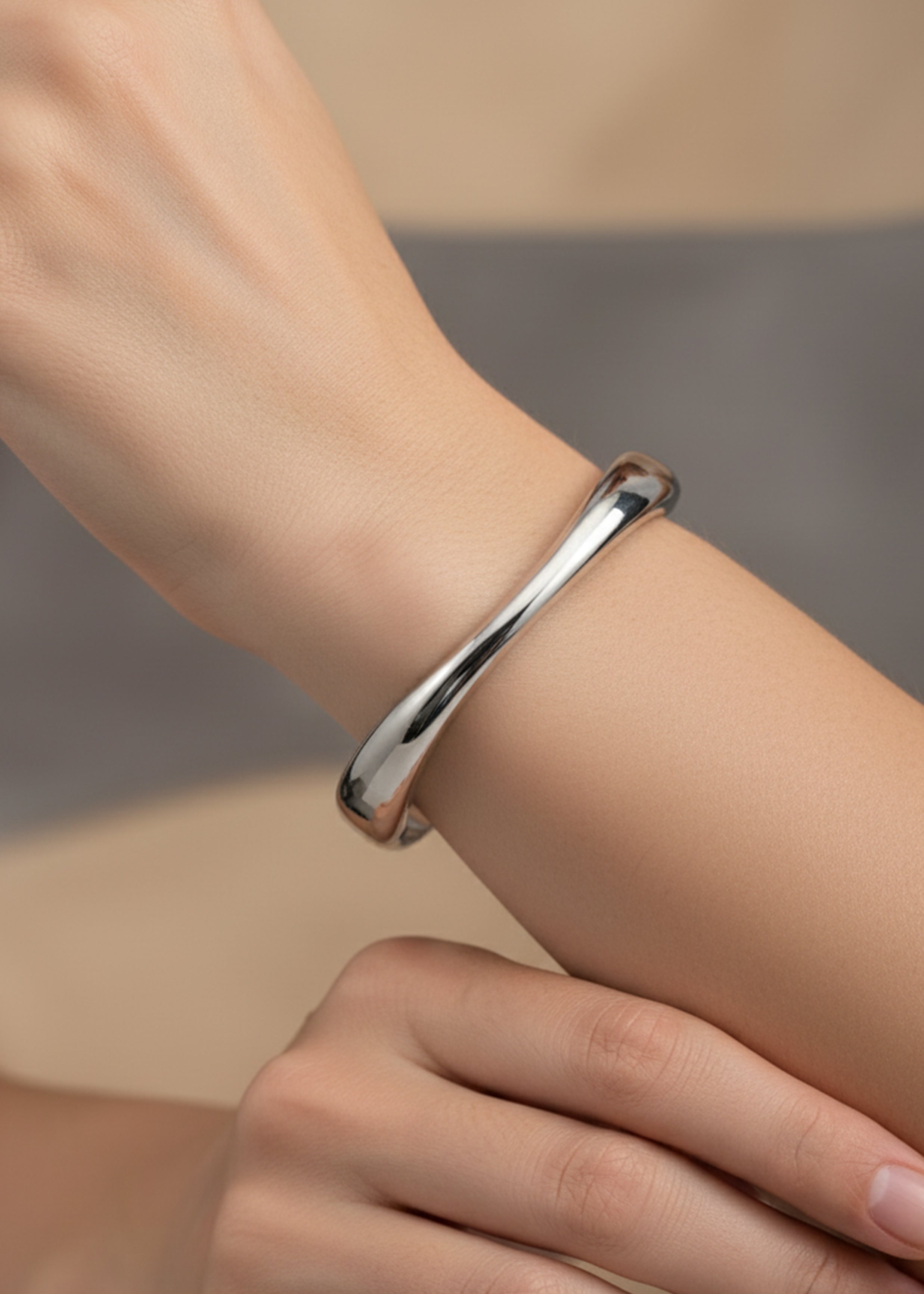 Veloura Bracelet