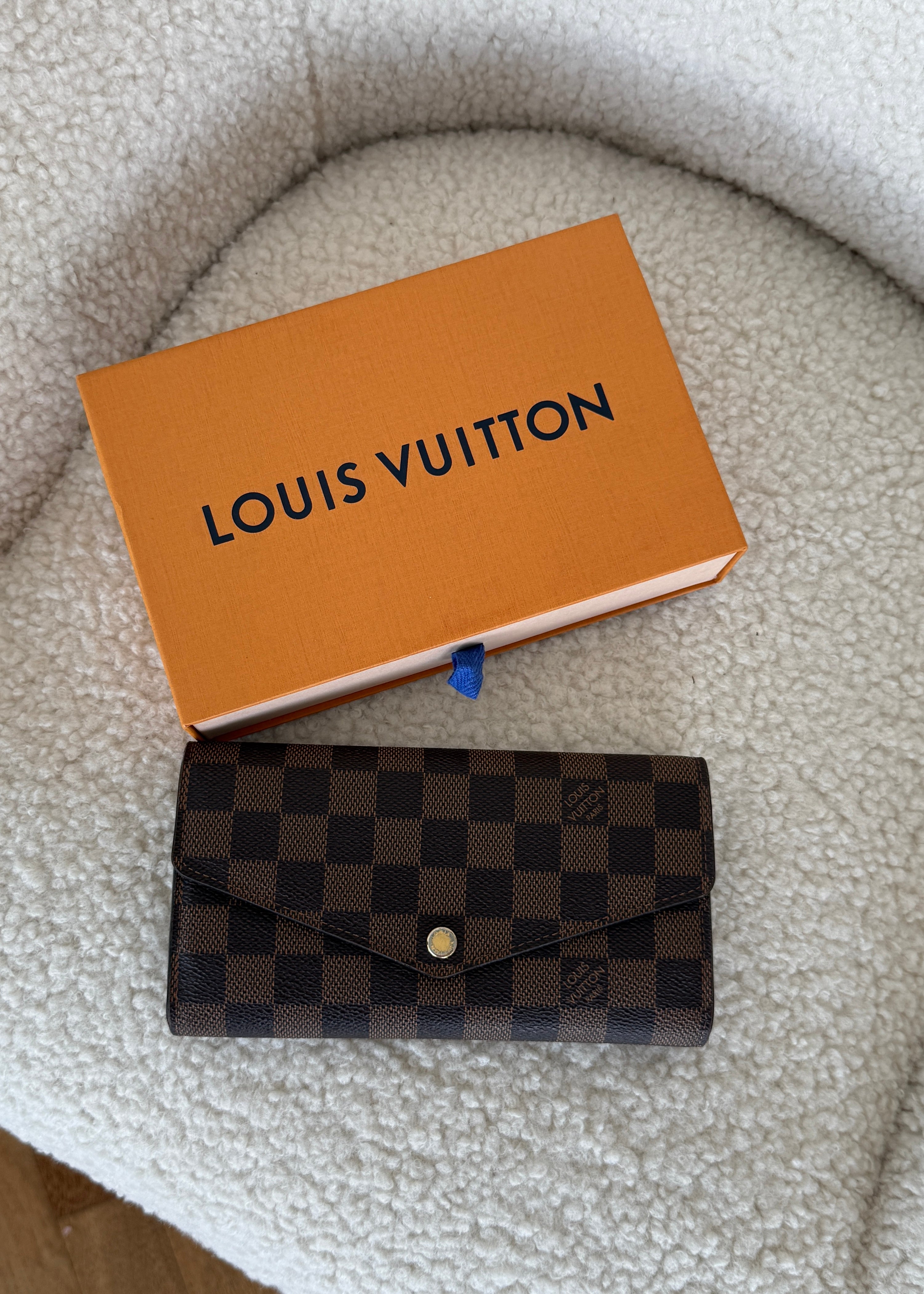 Louis Vuitton Sarah Wallet