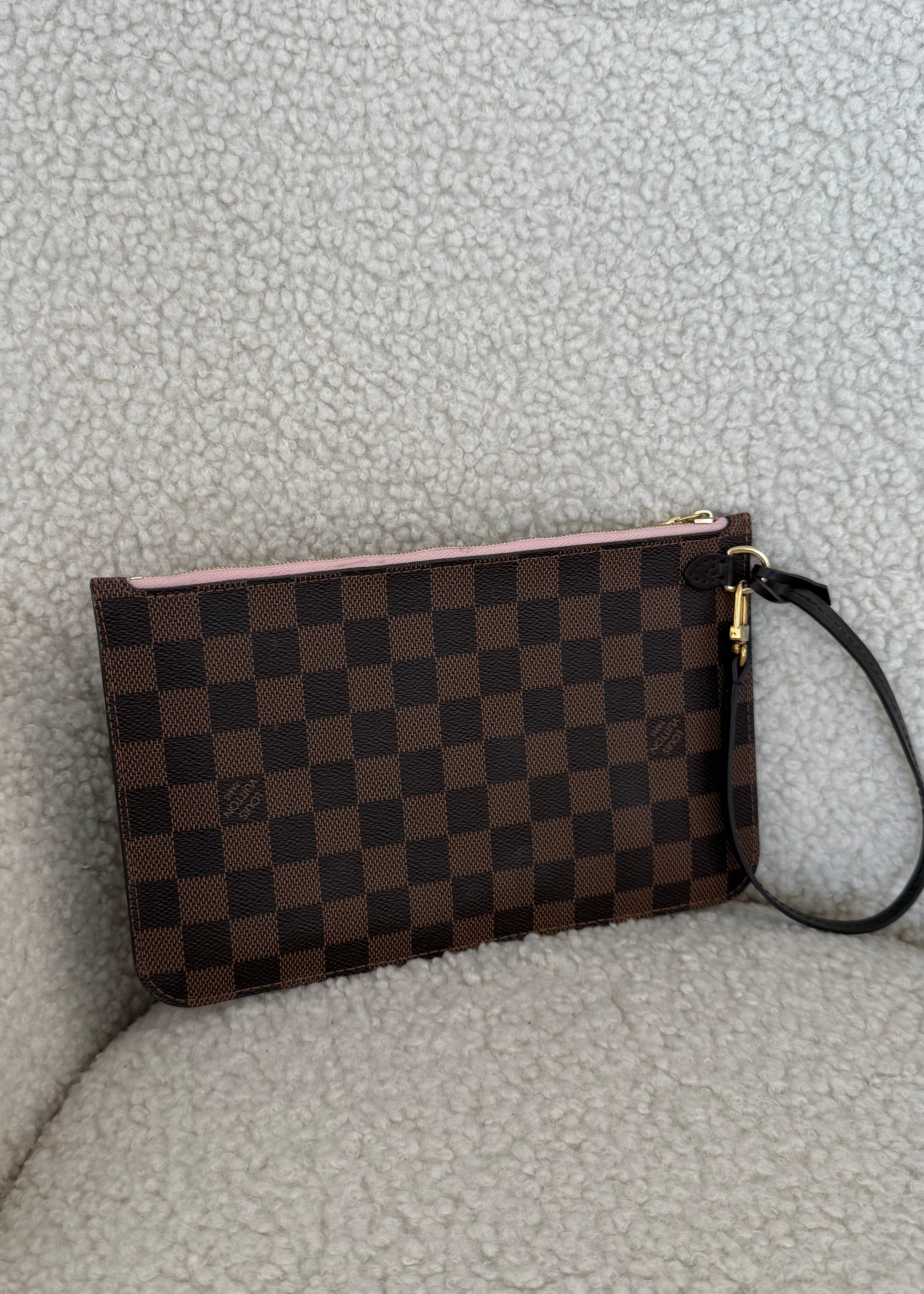 Louis Vuitton Pochette