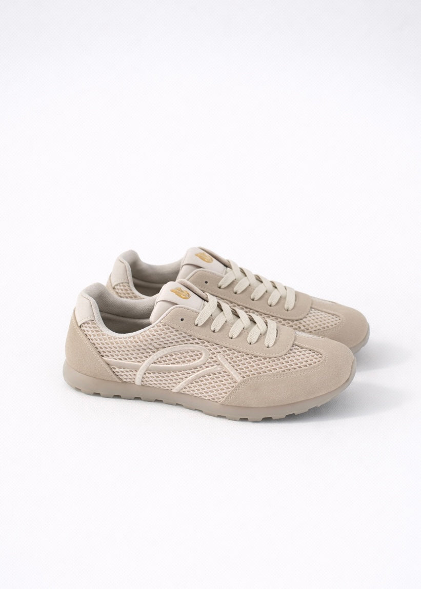 Sneaker Love | EVE Collection s.s 2026