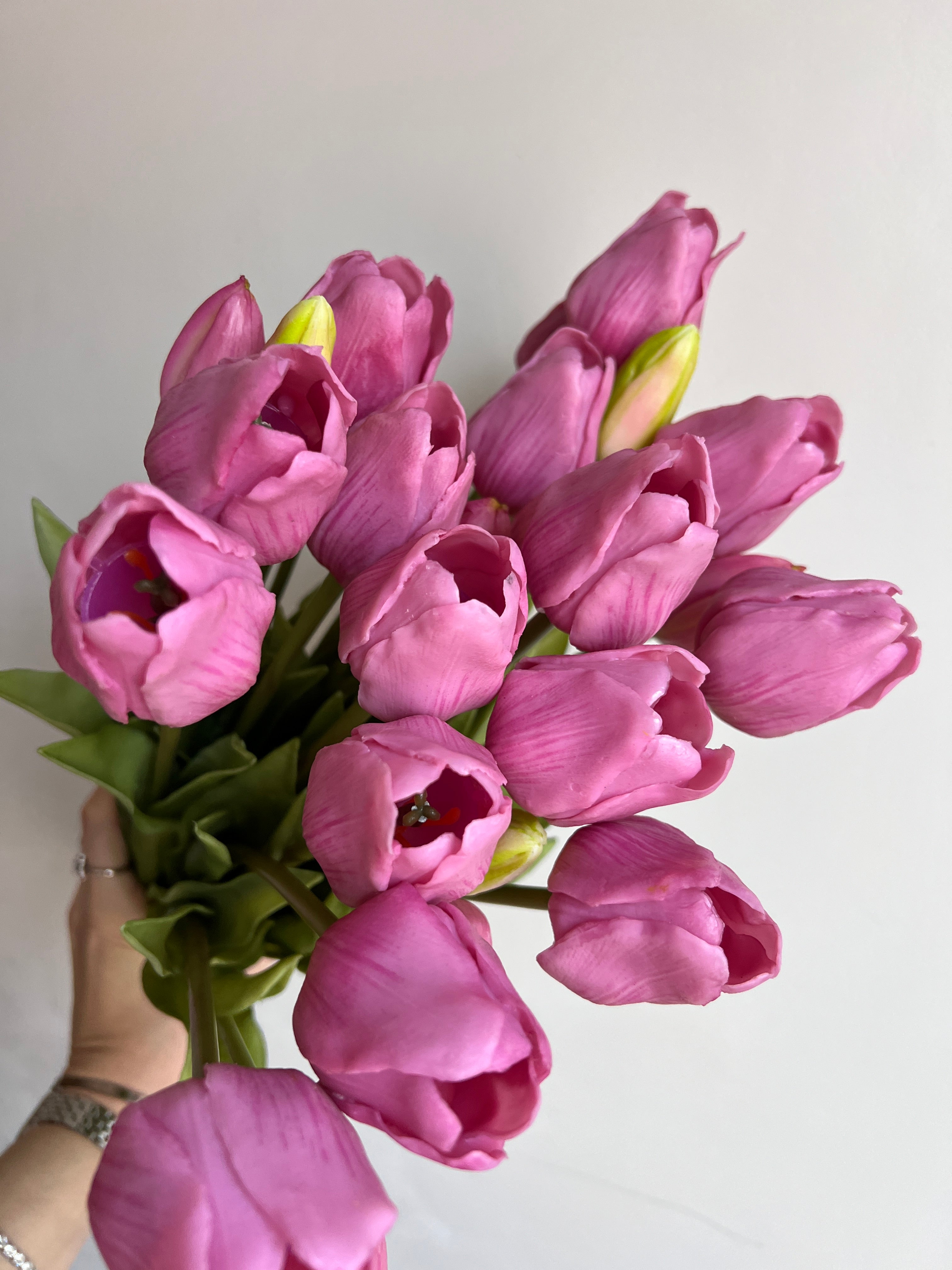 Künstliche Tulpen
