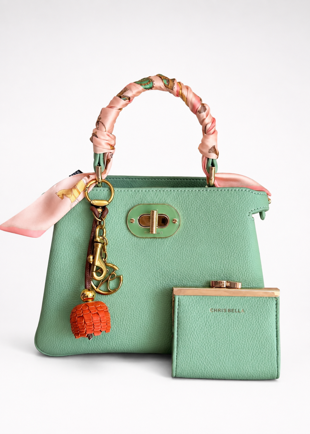 Lucy Bag mit Tuch, Anhänger und Portmonee