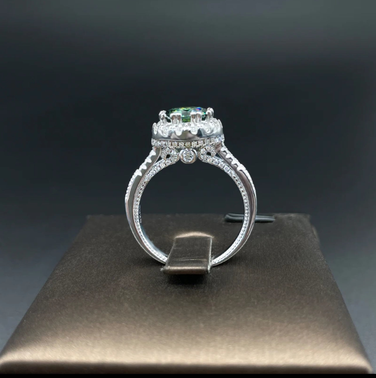 Queen Verlobungsring | 2ct Moissanit