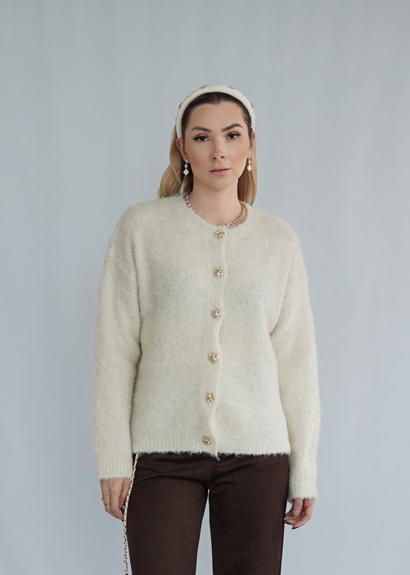 Feinstrick-Cardigan mit Zierknöpfen Creme