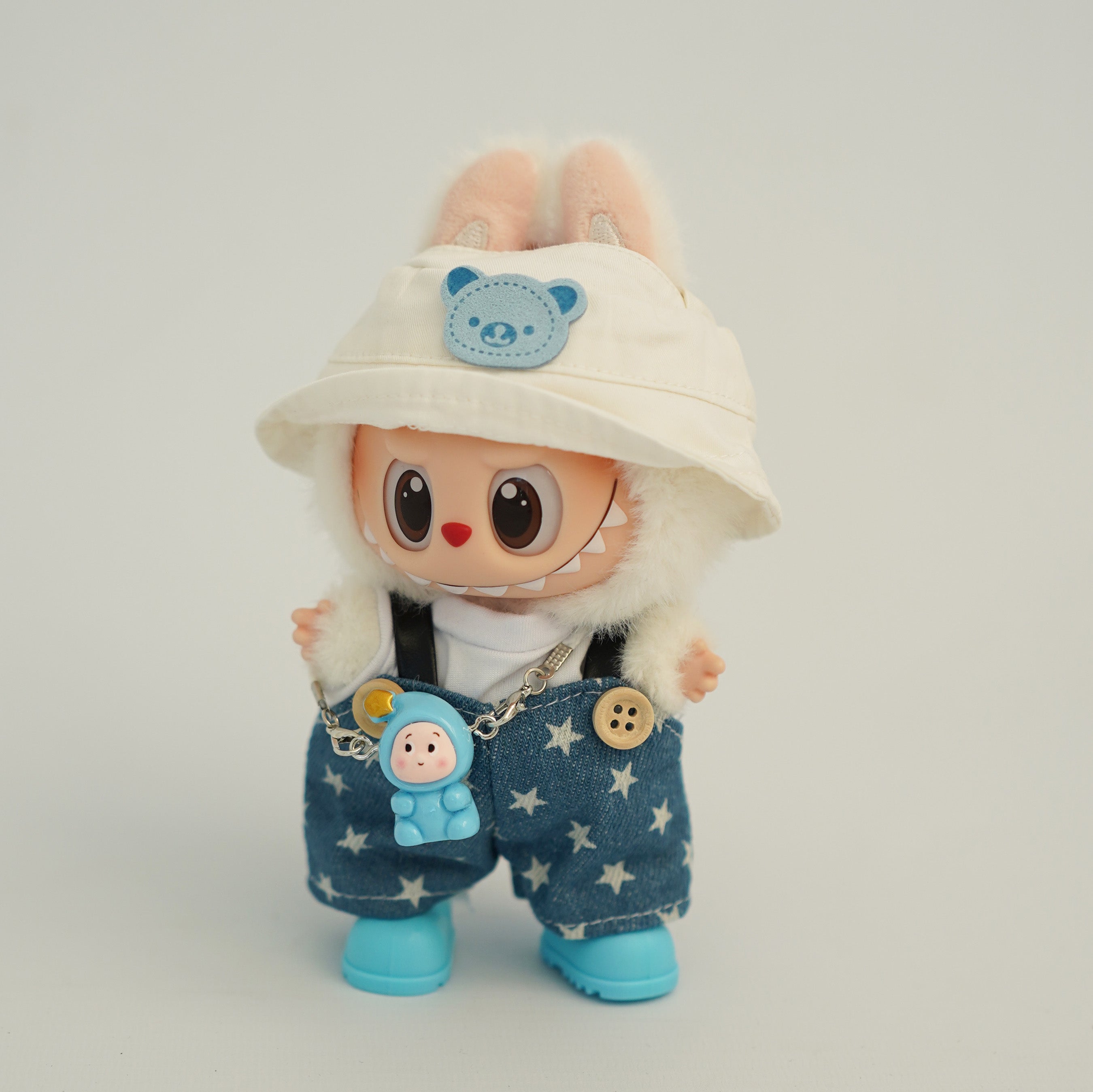LABUBU KLEIDUNG Blau