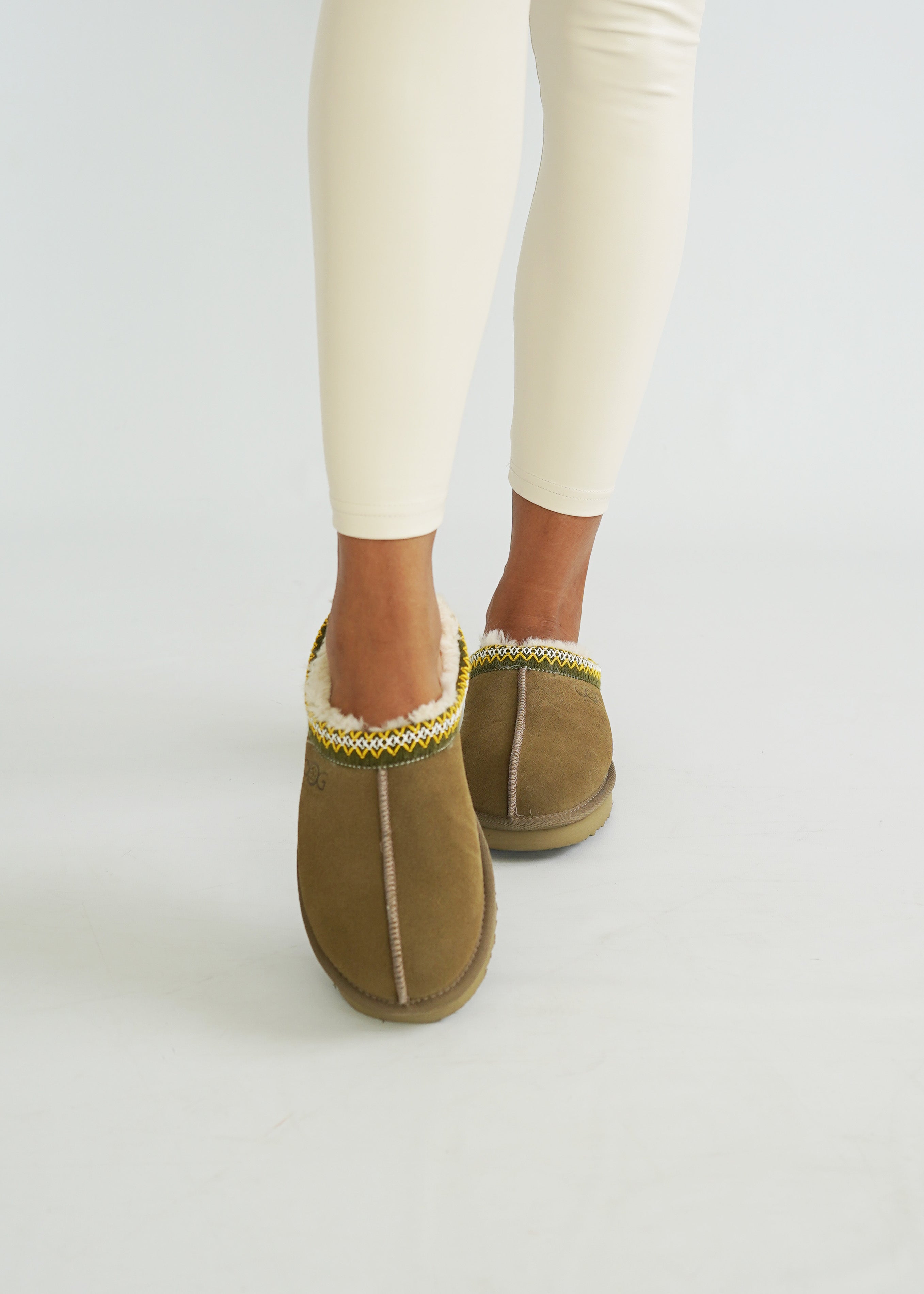 OOG halb Boots